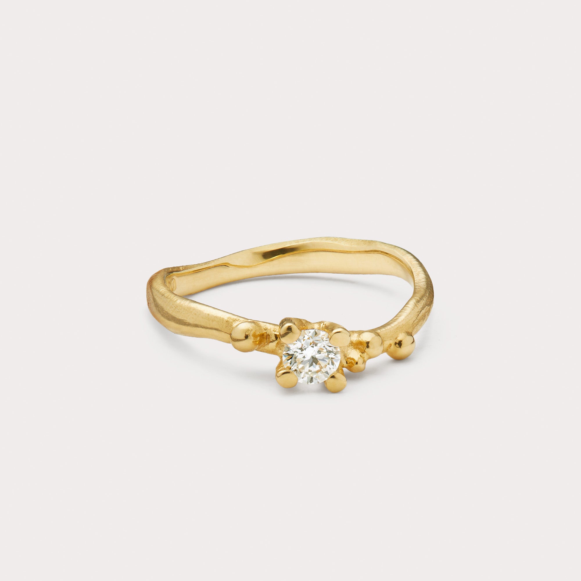 Ring - Fine med brillant og bobler 18 kt