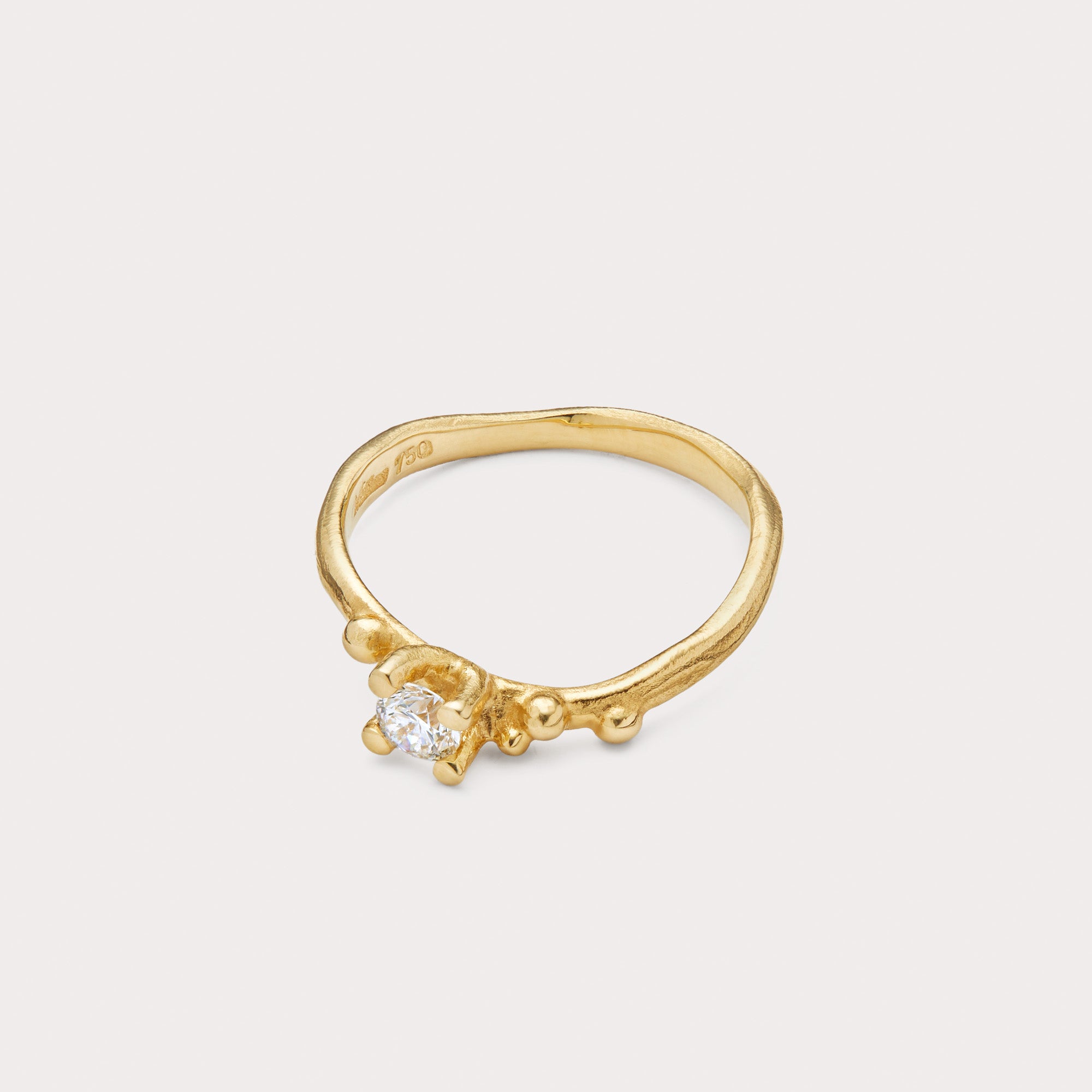 Ring - Fine med brillant og bobler 18 kt