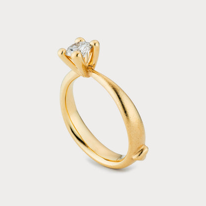 Ring - &