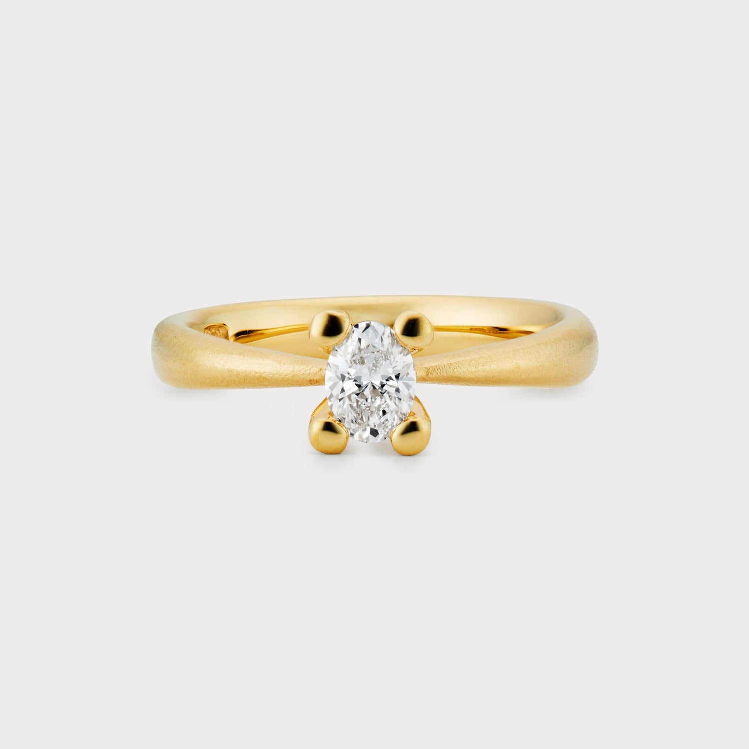 Ring - &