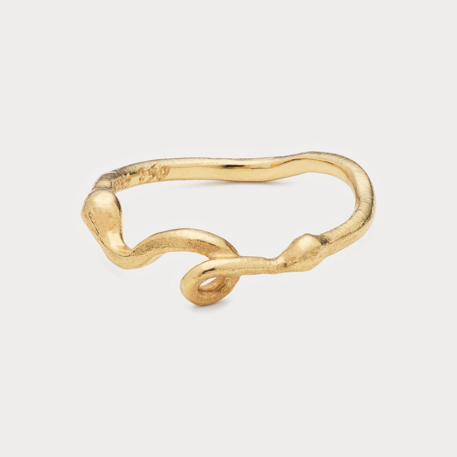 Ring - krølle 18 kt guld