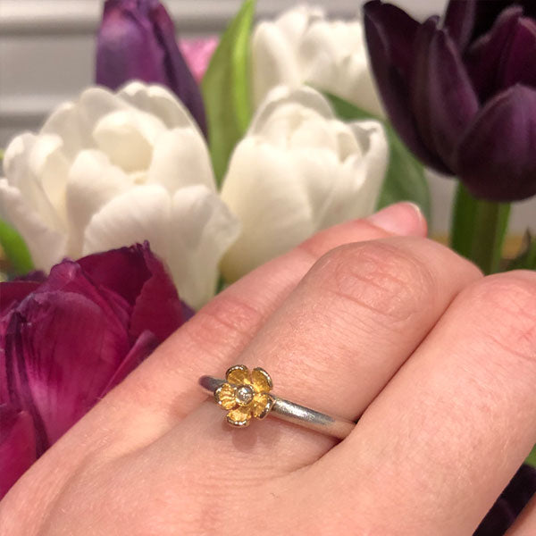 Samlering - Blomst og brillant
